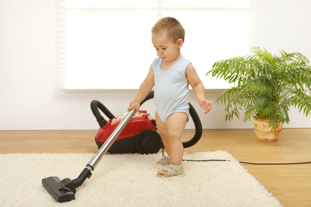 children from 12 to 18 months: imitative play